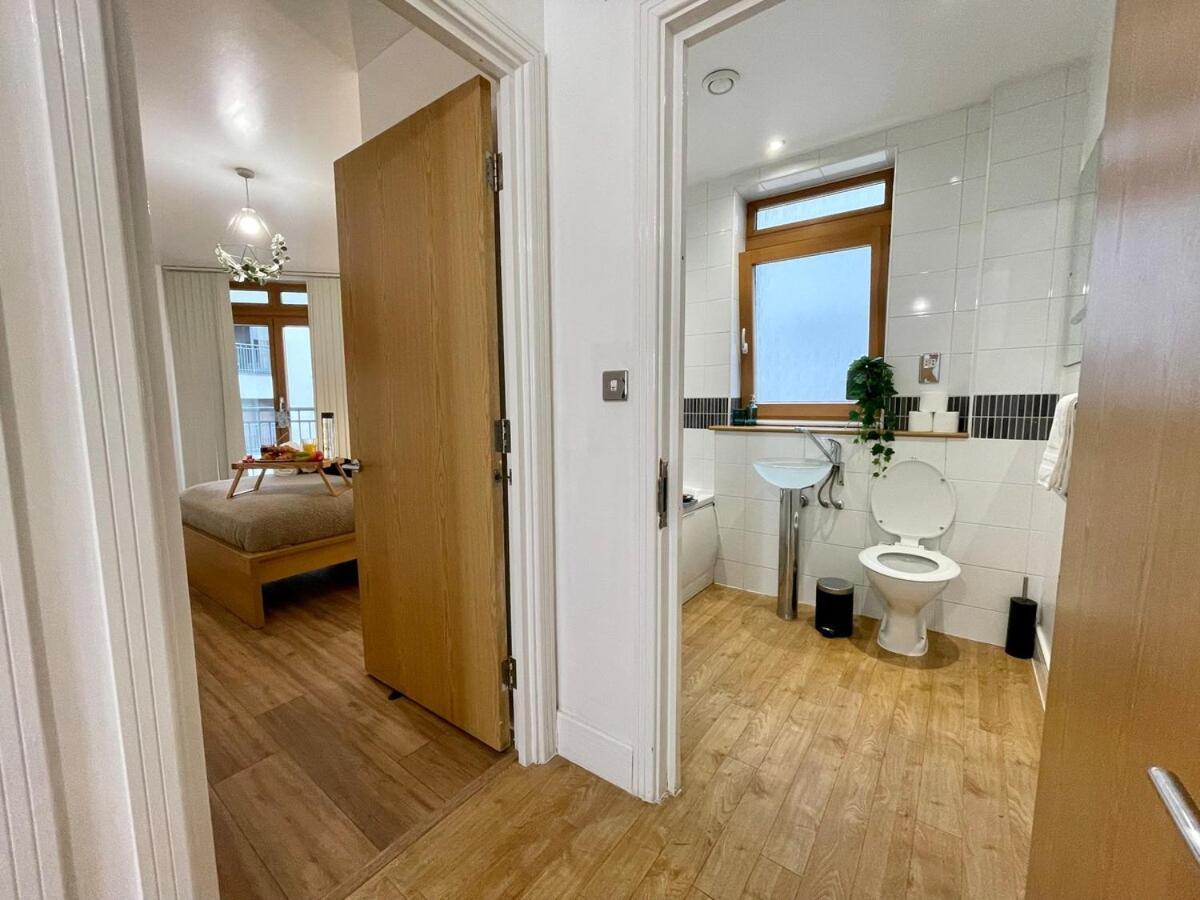 Cosy, Spacious Flat In Centre With Netflix Birmingham