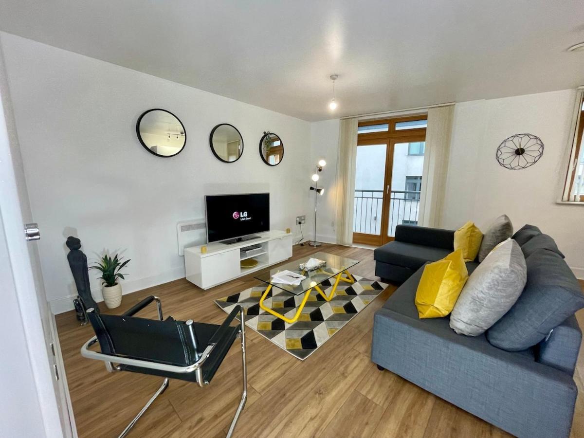 Cosy, Spacious Flat In Centre With Netflix * Birmingham